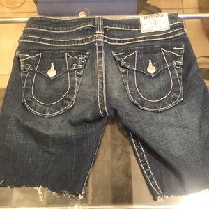 Beautiful True Religion short Woman